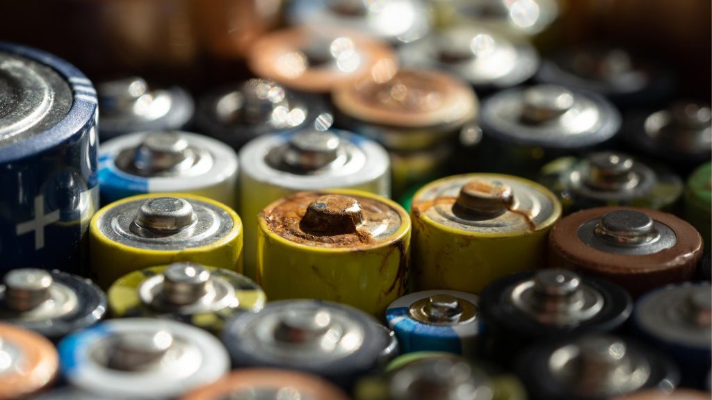 Batterie al sale: Analisi, Vantaggi e Limitazioni